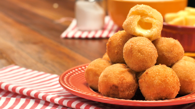 bolinho de mussarela