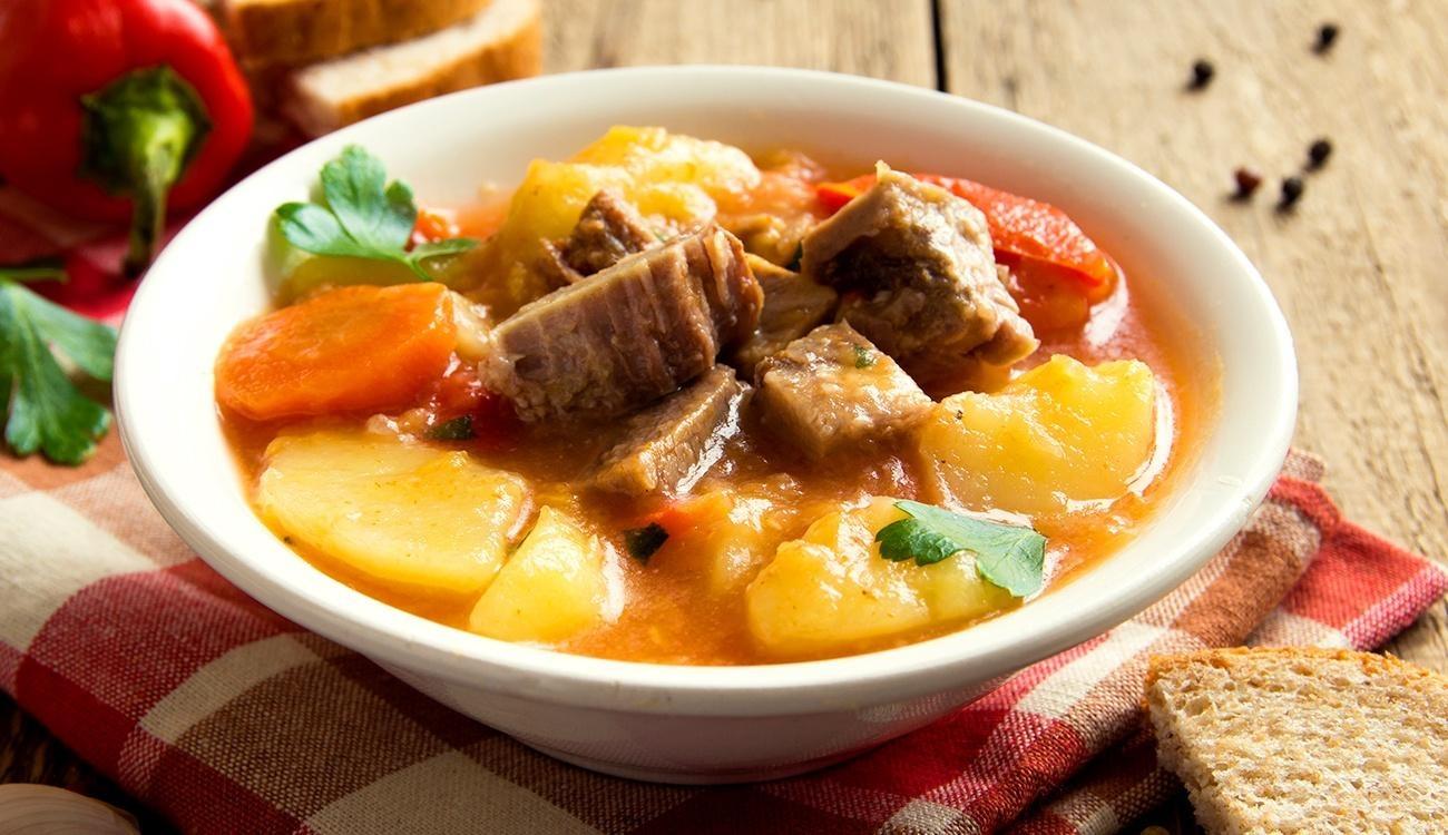 sopa de carne com legumes