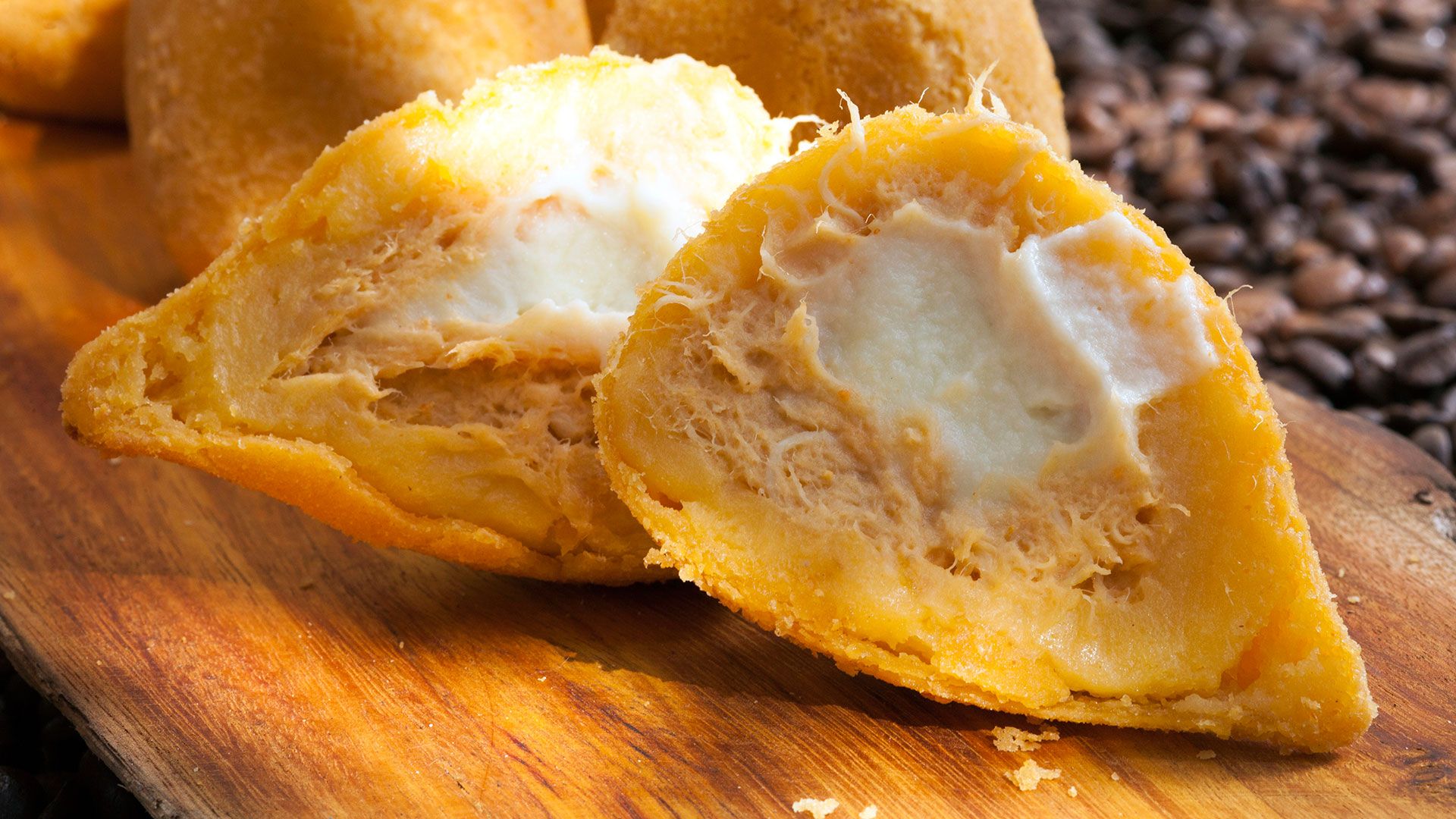 Coxinha de Frango com Catupiry